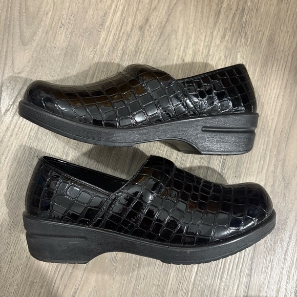 Judith Slip Resistant Mule Clogs Nurse Comfort Black Croc Patent Leather Sz 8.5 - Picture 7 of 10